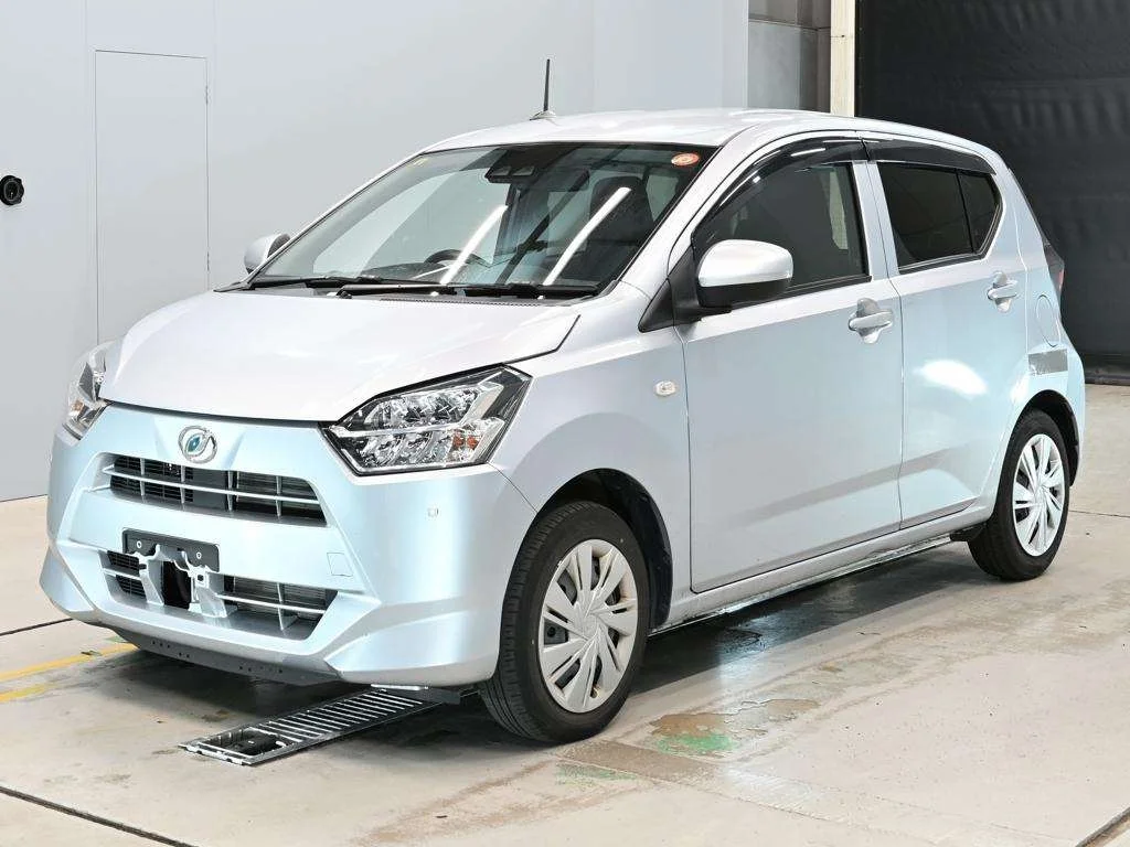 Daihatsu Mira e:S LA350S 2023
